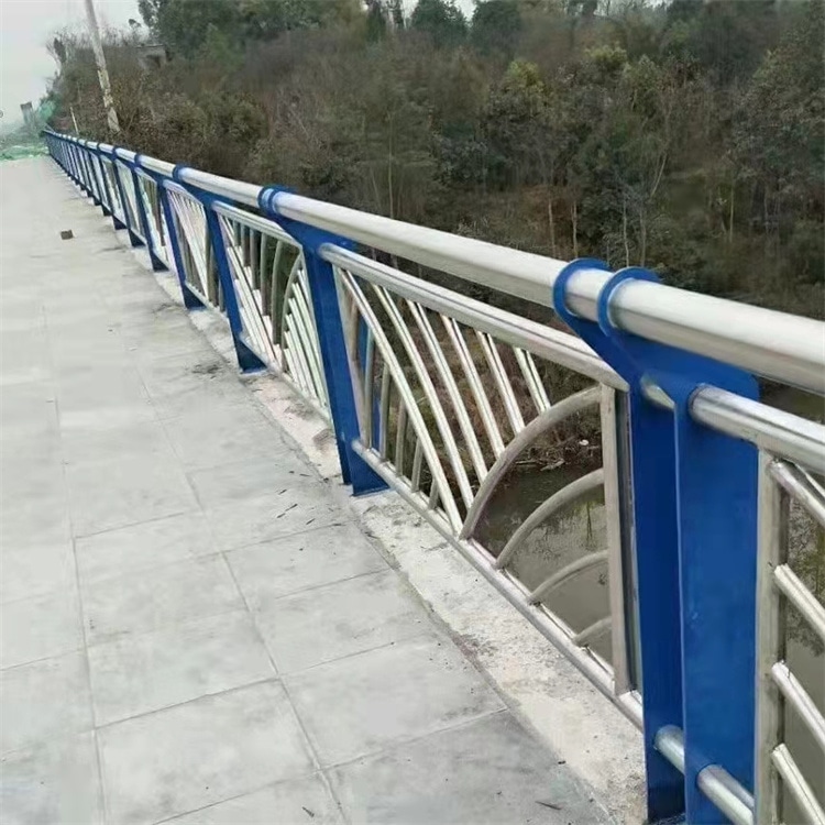 不銹鋼復合管護欄